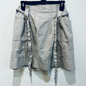 Tahari | Striped Gray Pleated Women's Skirt | sz 6